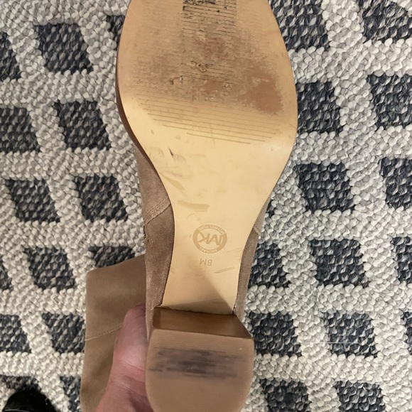 Suede Michael Kors Regina Boot in Beige 8 - Picture 5 of 11